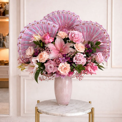 Flowers with Cash Arrangement Gift