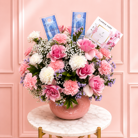 Luxury Cash Bouquet with Pink Roses and Carnations | Adarna